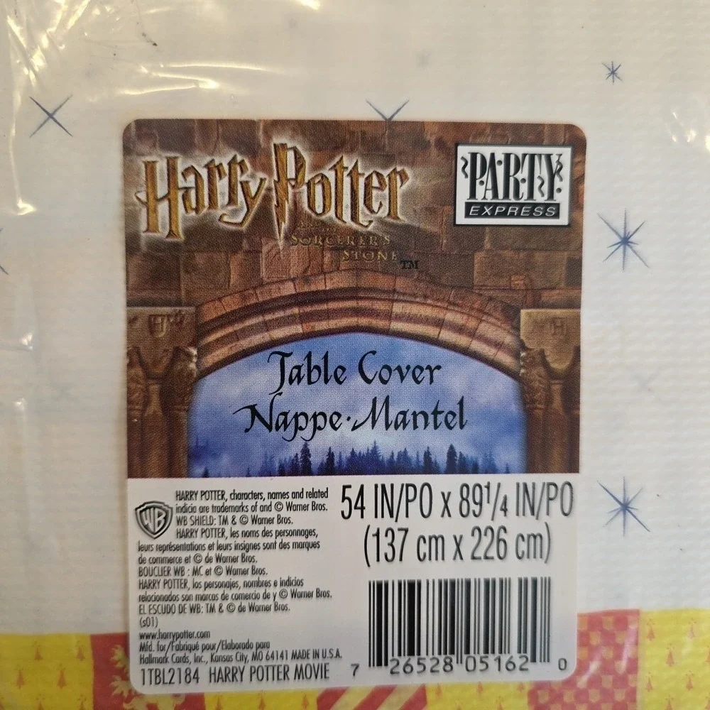 2 Harry Potter Sorcerer's‎ Stone HOGWARTS Paper Table Cover Tablecloth 54x89 in